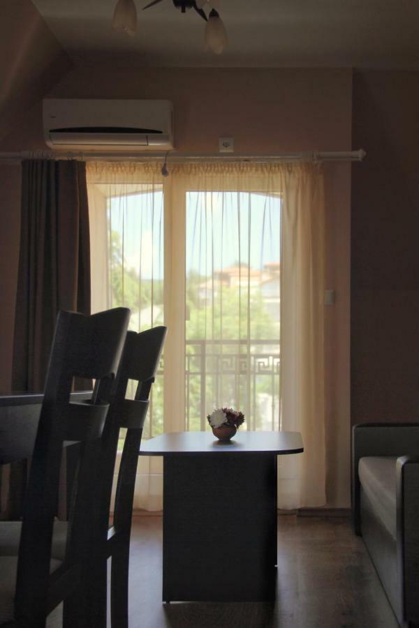 סאני ביץ' Horizont Apartments מראה חיצוני תמונה